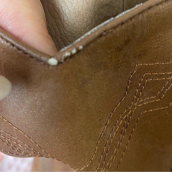 Vintage Tan Biege Heeled Cowboy Boots Women's 7.5 - Picture 7 of 9